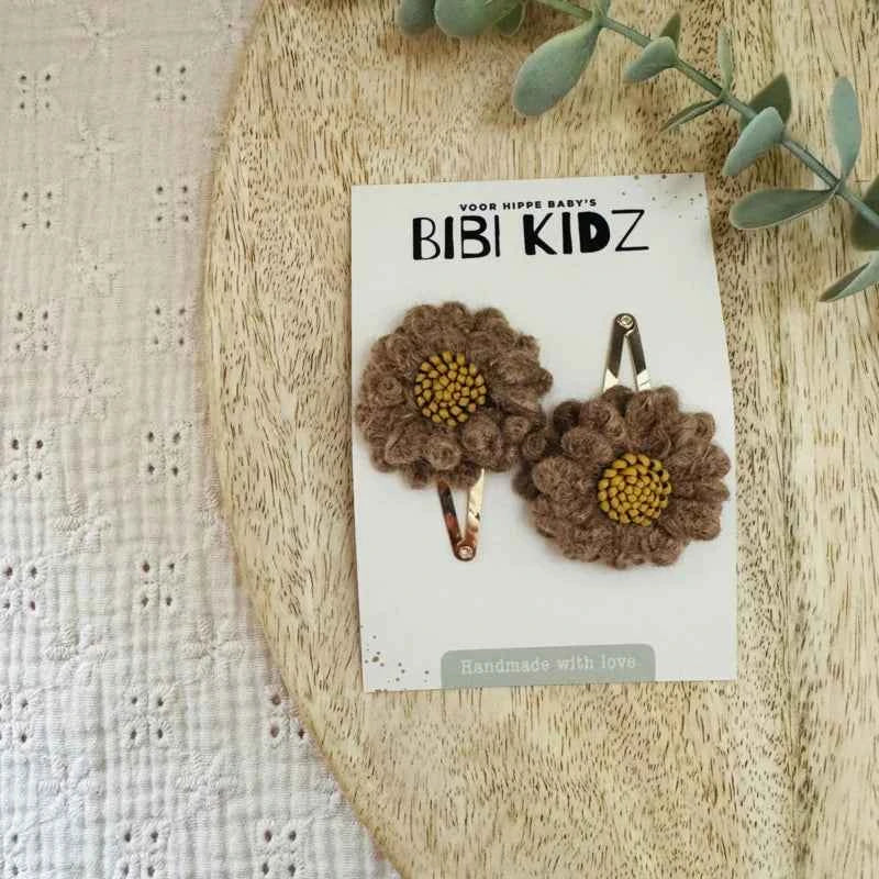 Haarspeldje Bloem bruin