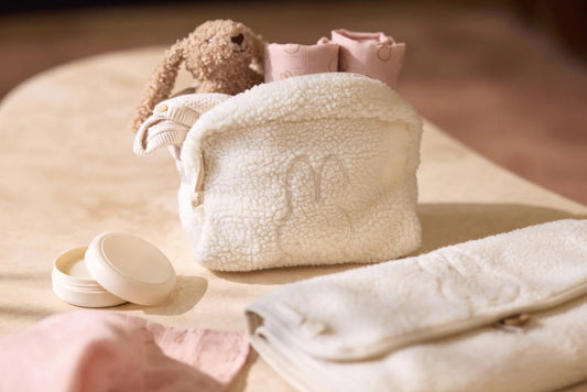 Etui Teddy - Nijntje - Bibi Kidz - Kinderhaarspeldjes en baby accessoires voor pasgeboren baby bij Bibi Kidz, zachte babykleding, speendoekjes, spenen en gepersonaliseerde kraamcadeaus voor baby’s.