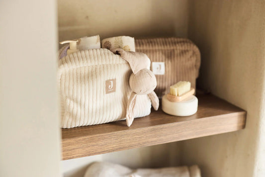 Etui - Cloudy Rib - Bibi Kidz - Kinderhaarspeldjes en baby accessoires voor pasgeboren baby bij Bibi Kidz, zachte babykleding, speendoekjes, spenen en gepersonaliseerde kraamcadeaus voor baby’s.