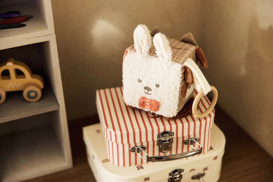 Activiteitenkubus - Animal Friends - Bibi Kidz - Kinderhaarspeldjes en baby accessoires voor pasgeboren baby bij Bibi Kidz, zachte babykleding, speendoekjes, spenen en gepersonaliseerde kraamcadeaus voor baby’s.
