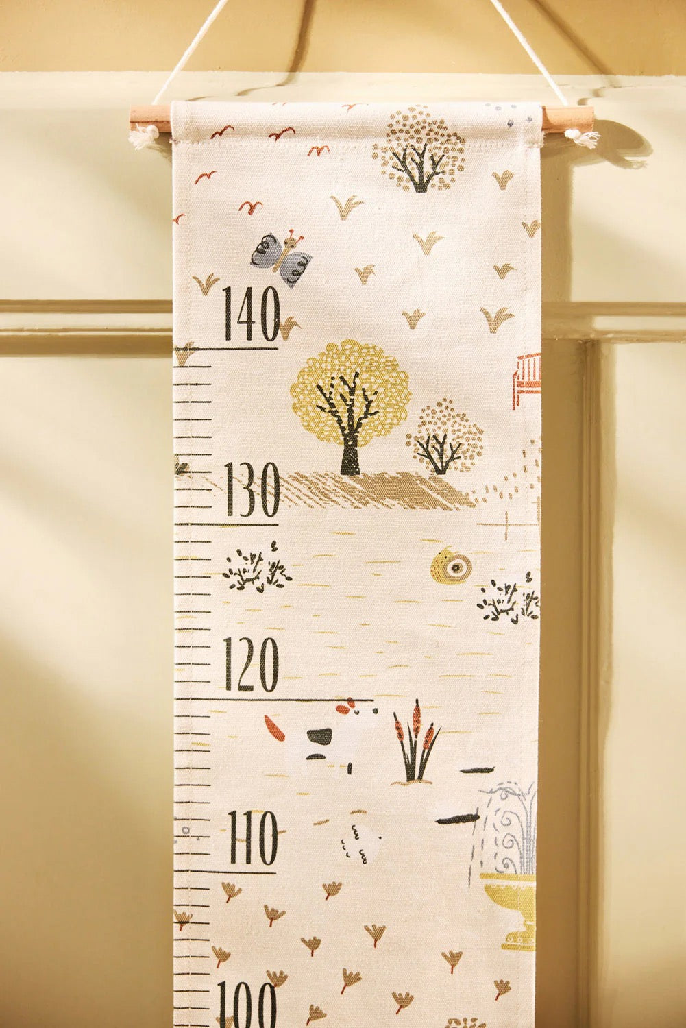 Groeimeter - Tiny Park - Bibi Kidz - Kinderhaarspeldjes en baby accessoires voor pasgeboren baby bij Bibi Kidz, zachte babykleding, speendoekjes, spenen en gepersonaliseerde kraamcadeaus voor baby’s.