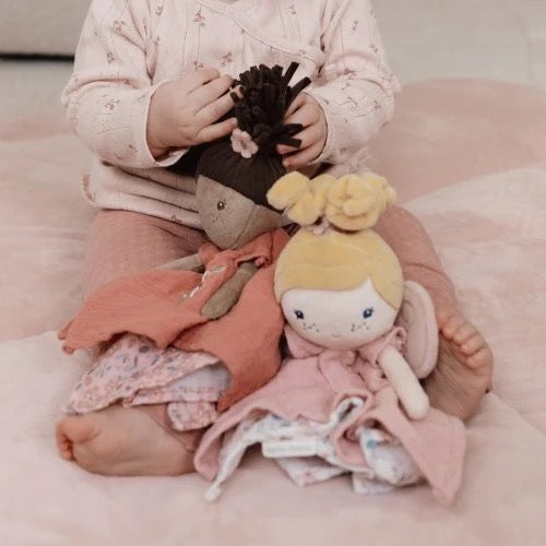 Knuffeldoekje Fairy Evi - Bibi Kidz - Kinderhaarspeldjes en baby accessoires voor pasgeboren baby bij Bibi Kidz, zachte babykleding, speendoekjes, spenen en gepersonaliseerde kraamcadeaus voor baby’s.