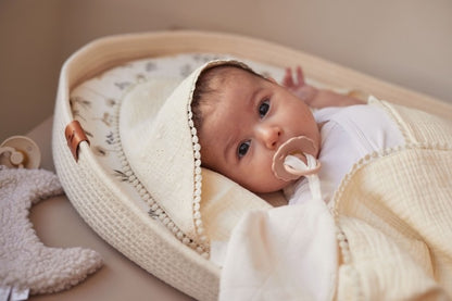 Badcape embroidery ivory