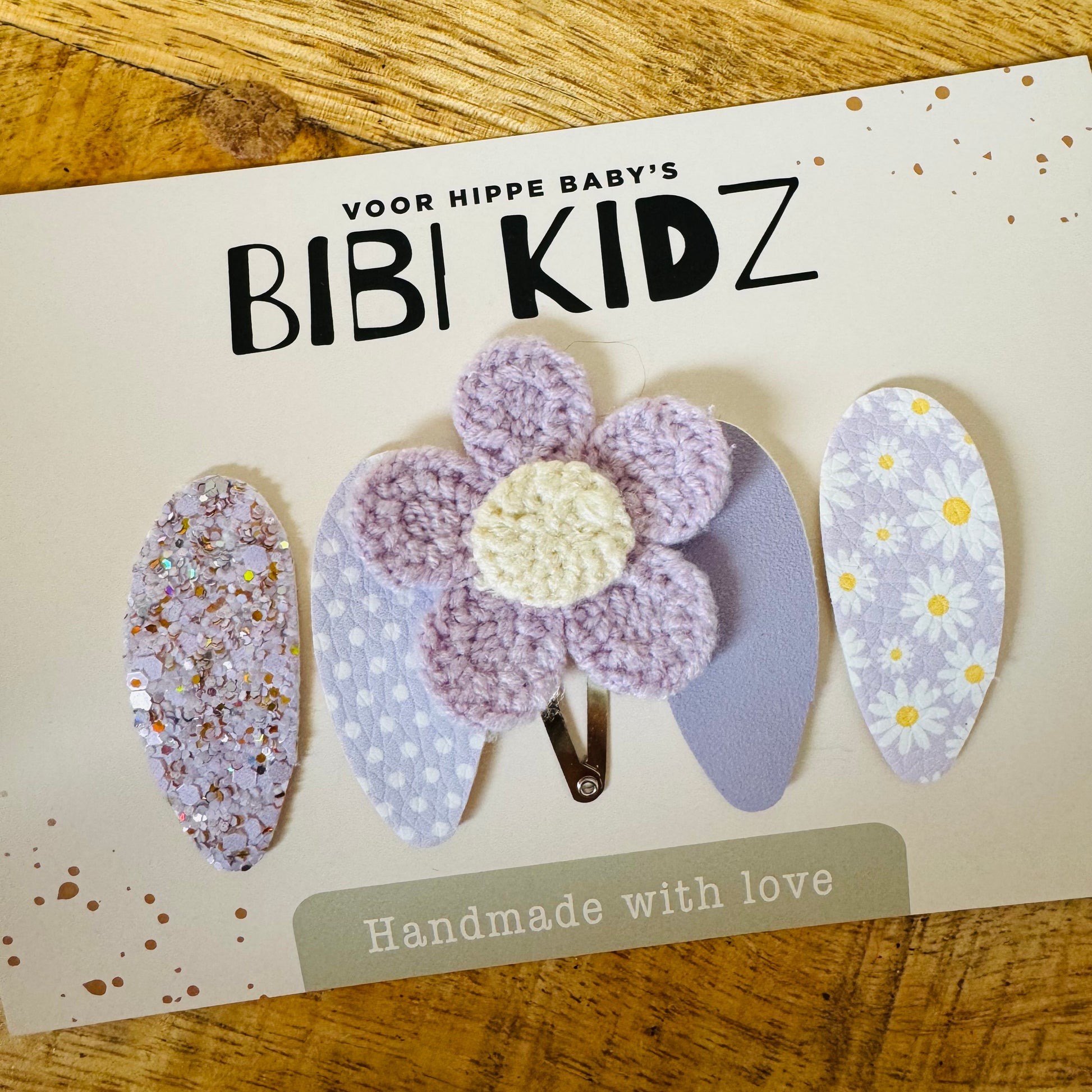 Setje 13 Suus Haarspeldjes bloem - Bibi Kidz - Kinderhaarspeldjes en baby accessoires voor pasgeboren baby bij Bibi Kidz, zachte babykleding, speendoekjes, spenen en gepersonaliseerde kraamcadeaus voor baby’s.