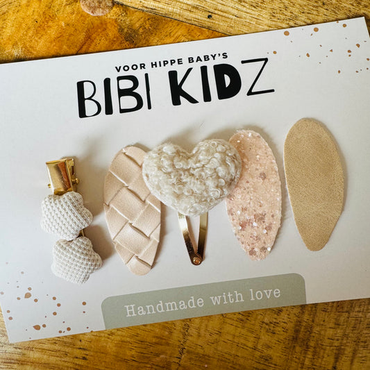 Setje 10 Suus Haarspeldjes bloem