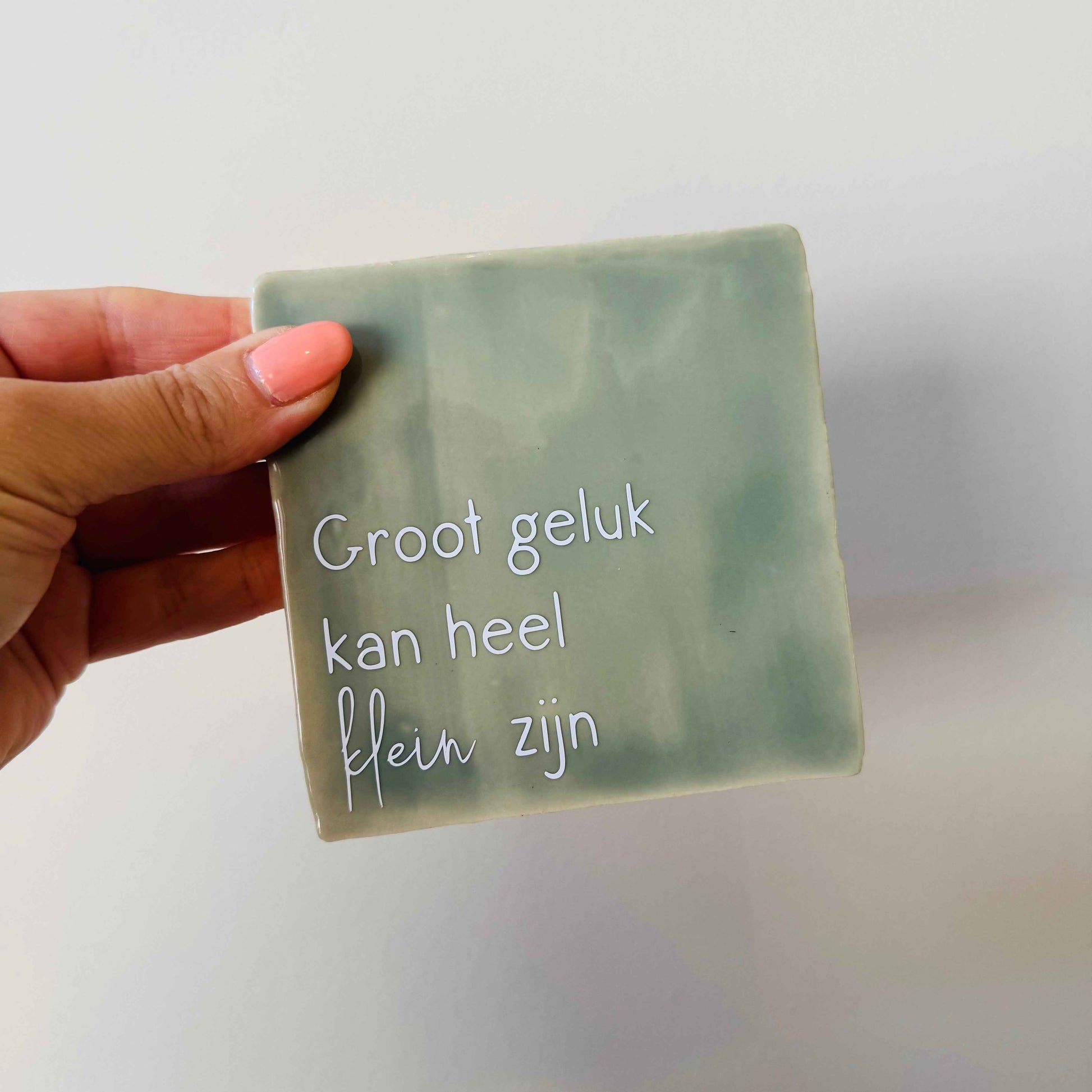 Tegel - Groot geluk